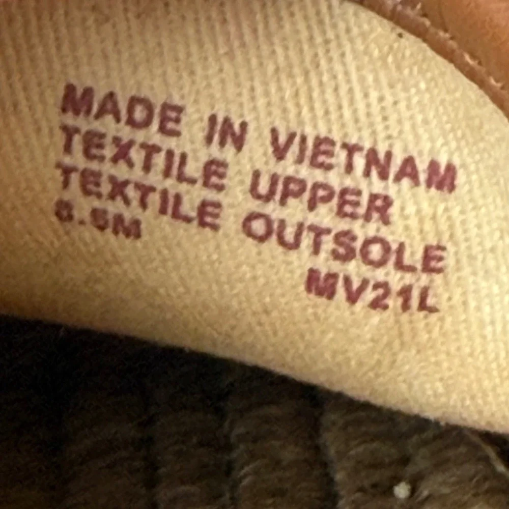 Michael Kors Kendrick Espadrille Flats Brown Signature Logo Canvas MV21L 8.5M